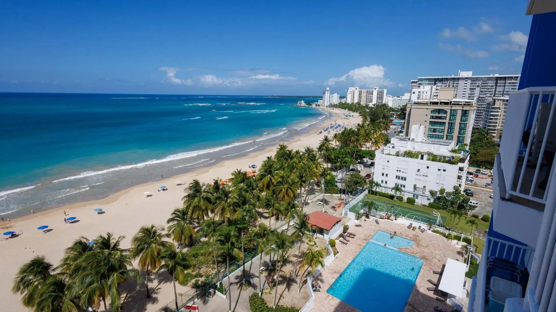 Beachfront Apartment- Near Foxwoods Casino Σαν Χουάν Διαμέρισμα