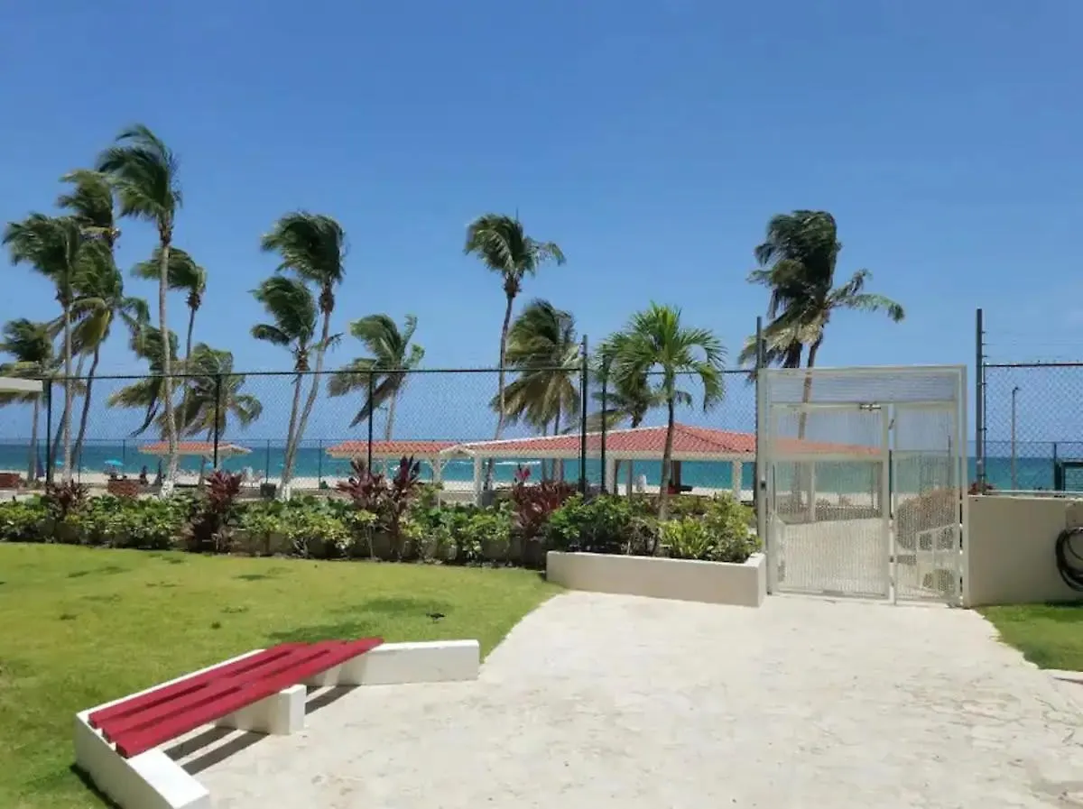Apartmán Beachfront Apartment- Near Foxwoods Casino San Juan