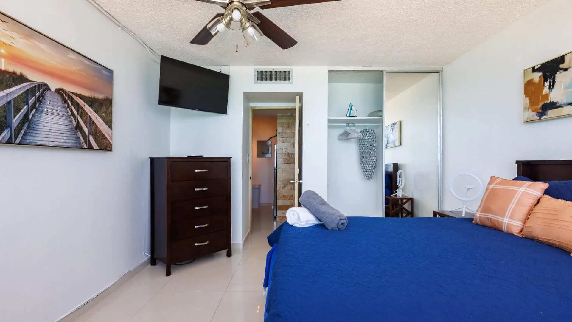 Apartmán Beachfront Apartment- Near Foxwoods Casino San Juan